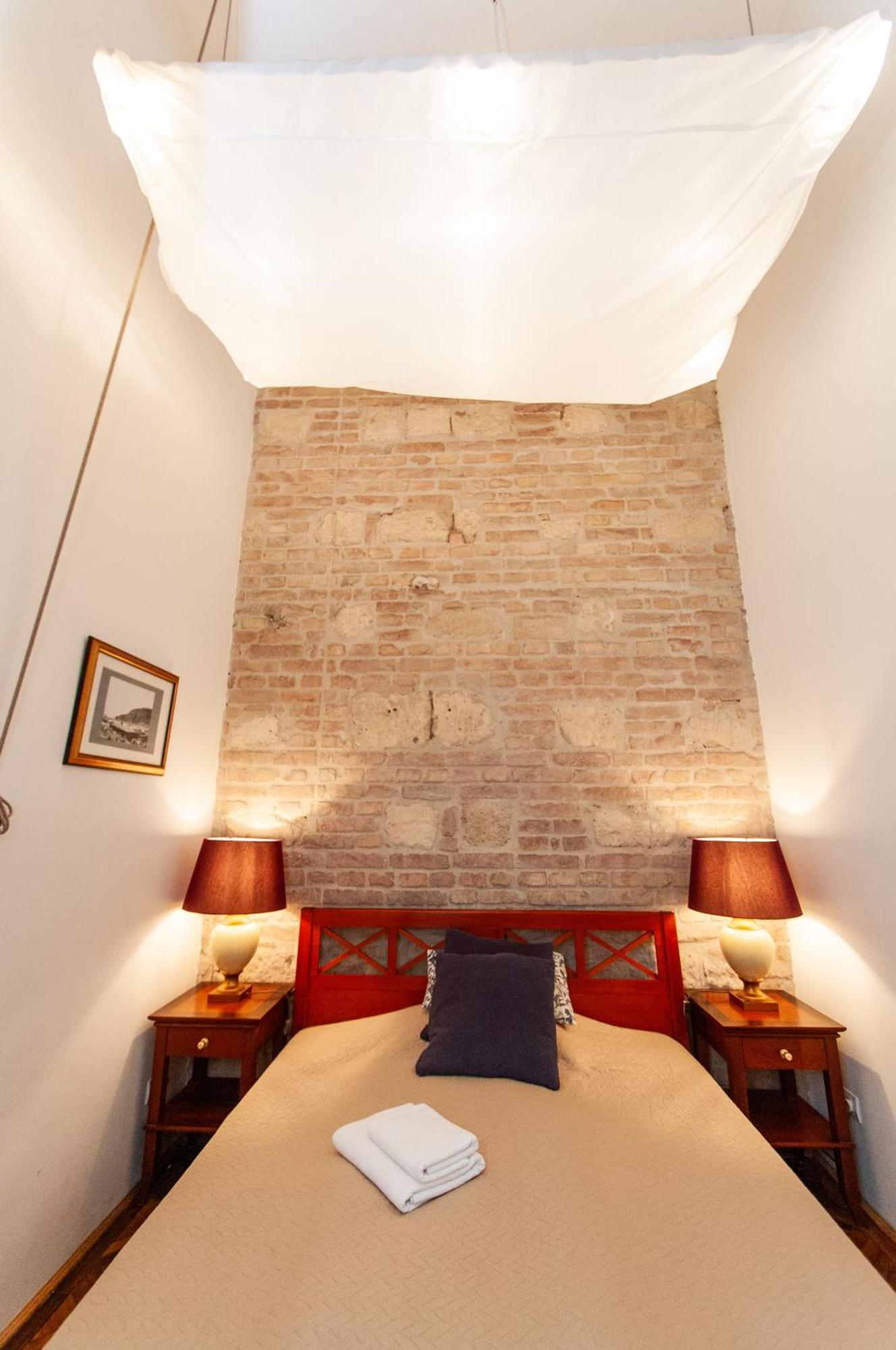 Budaflats Apartament *